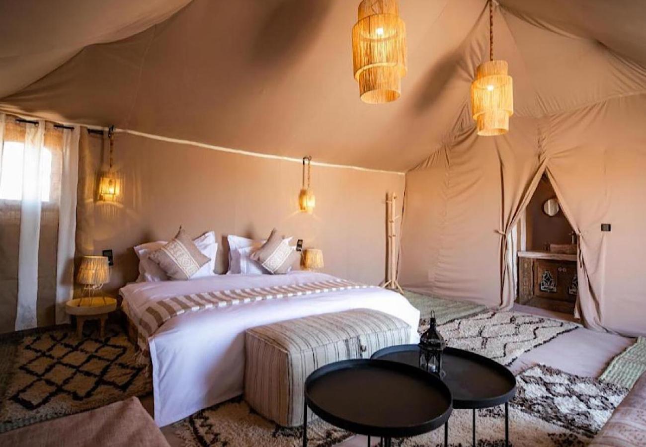 Merzouga Glossy Camp 외부 사진